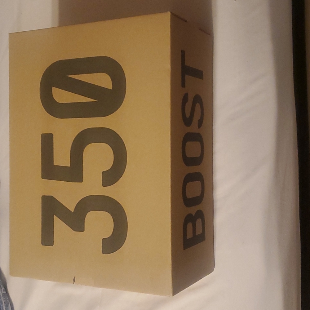 NWB Adidas Yeezy Boost 350 V2 MX Rock